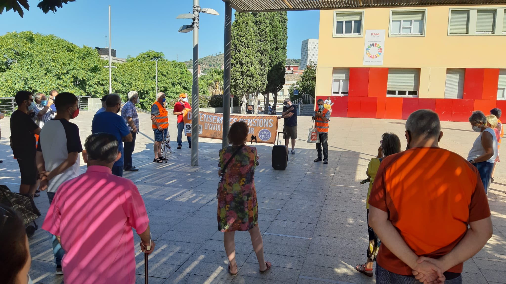 Concentració de la Marea Pensionista a Plaça de la Vila de Santa Coloma de Gramenet el passat 14 de setembre. Foto: Redacció